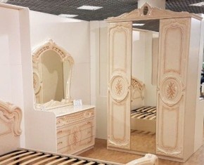 Шкаф 3-х дверный с зеркалами (01.143) Роза (беж) в Кунгуре - kungur.mebel-74.com | фото